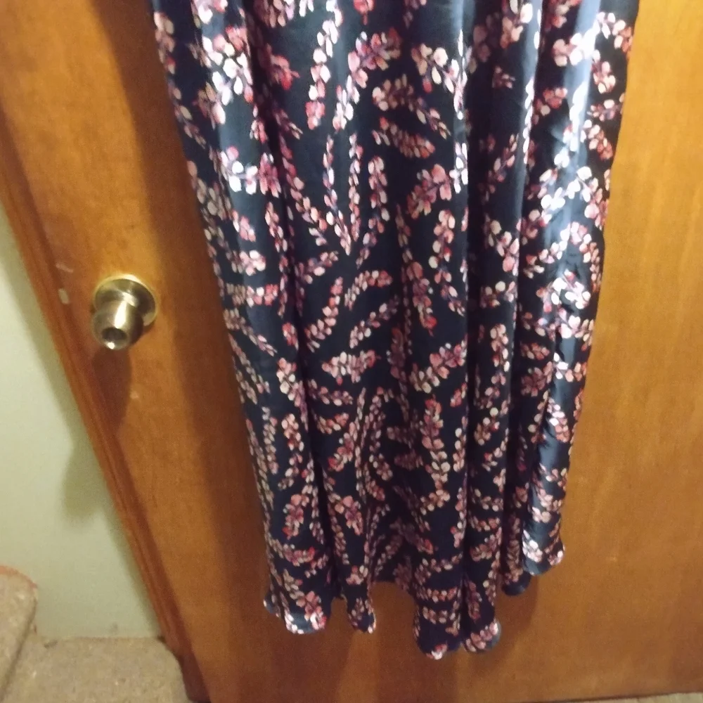 Navy blue floral slip dress - Picture 7 of 8